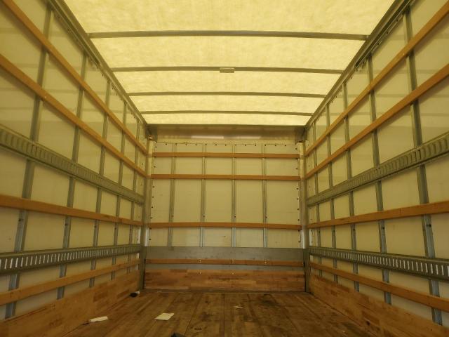 54DC4W1DXRS223620 - 2024 ISUZU NPR HD YELLOW photo 10