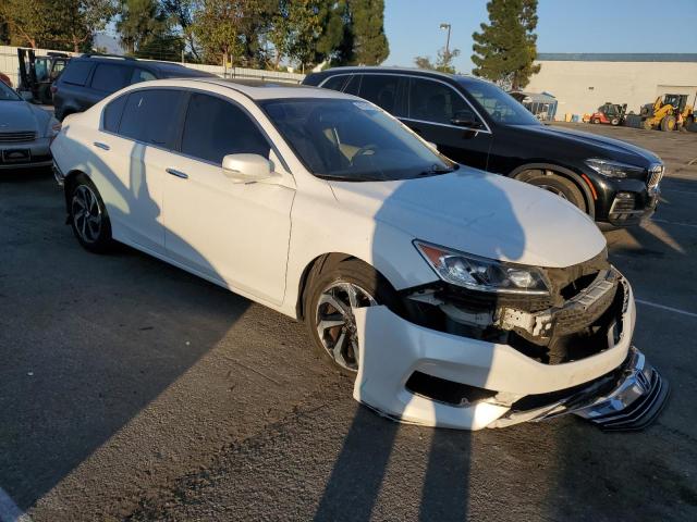 1HGCR2F70GA147721 - 2016 HONDA ACCORD EX WHITE photo 4