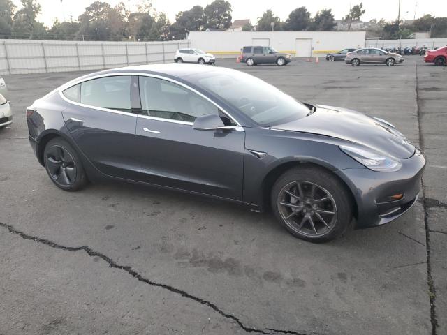 5YJ3E1EA7KF424706 - 2019 TESLA MODEL 3 GRAY photo 4
