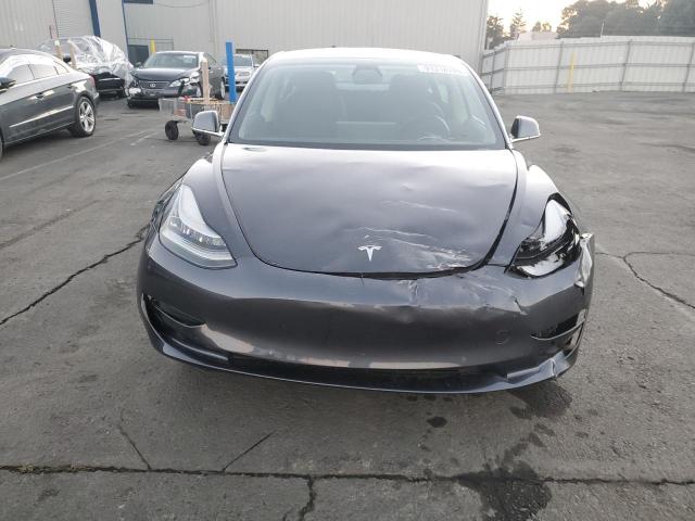5YJ3E1EA7KF424706 - 2019 TESLA MODEL 3 GRAY photo 5