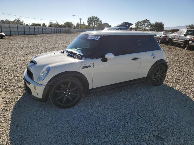 2005 MINI COOPER S, 