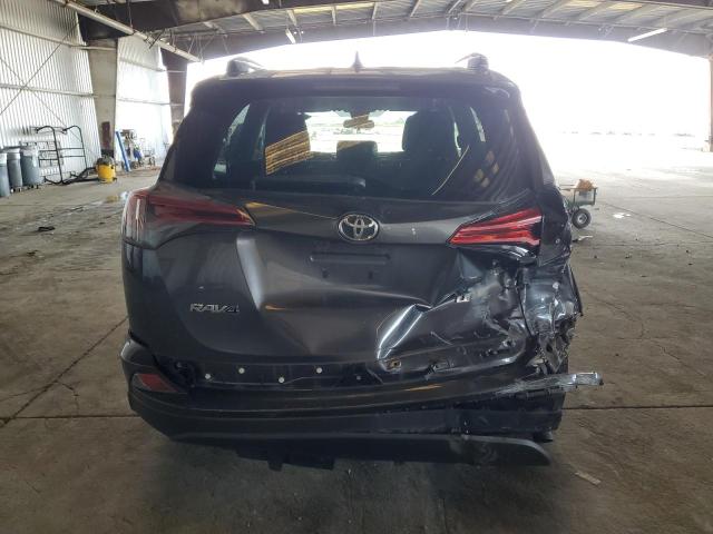 2T3ZFREV8JW427521 - 2018 TOYOTA RAV4 LE Сұр фото 6