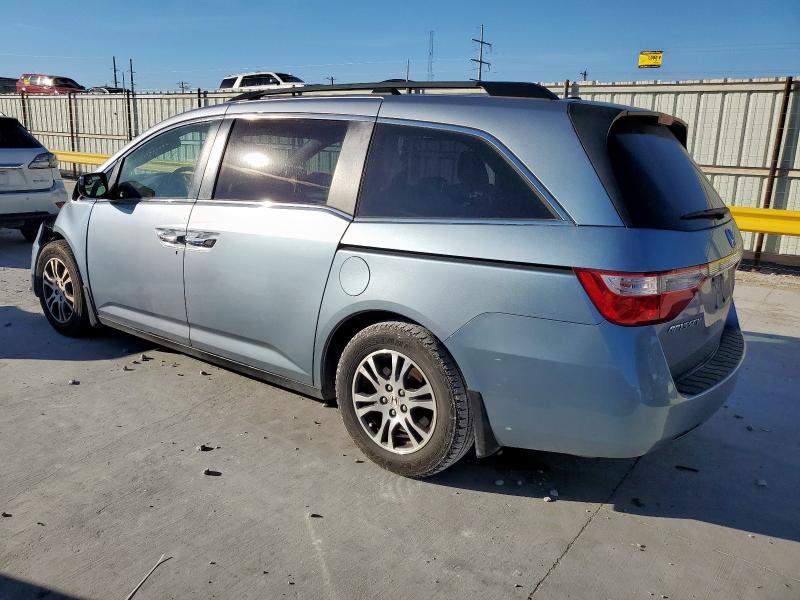 5FNRL5H69DB025863 - 2013 HONDA ODYSSEY EXL BLUE photo 2