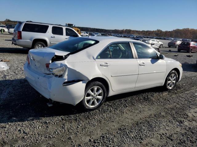 4T1BK3EK3BU614238 - 2011 TOYOTA CAMRY SE 白色 照片 3