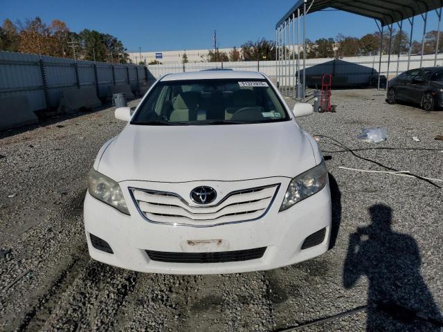 4T1BK3EK3BU614238 - 2011 TOYOTA CAMRY SE 白色 照片 5