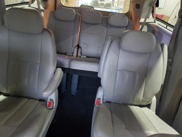 2A4RR5D10AR279383 - 2010 CHRYSLER TOWN & COU TOURING GRAY photo 10