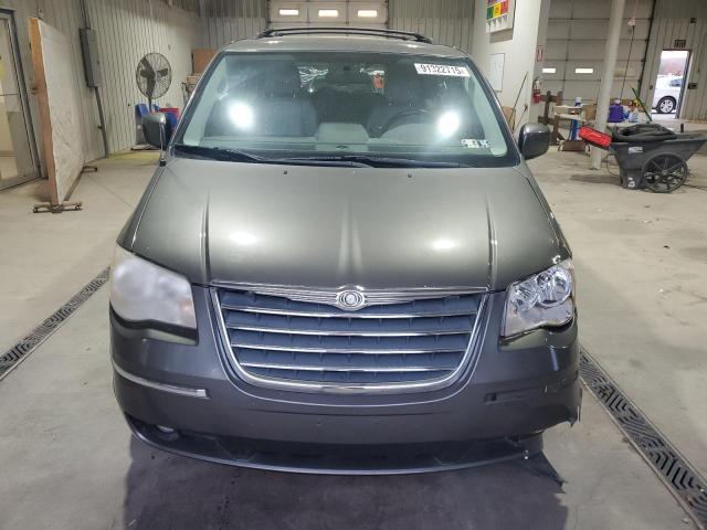 2A4RR5D10AR279383 - 2010 CHRYSLER TOWN & COU TOURING GRAY photo 5