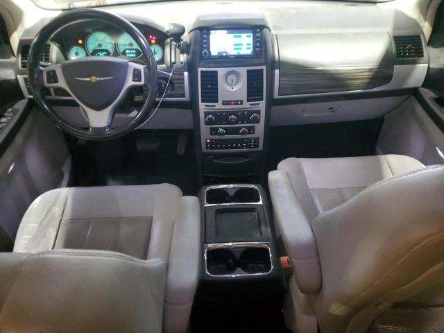 2A4RR5D10AR279383 - 2010 CHRYSLER TOWN & COU TOURING GRAY photo 8