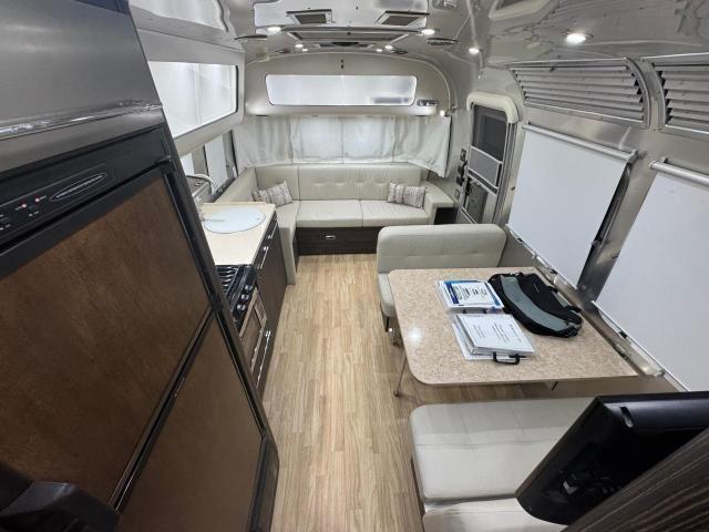 1STJFYM2XJJ541356 - 2018 AIRSTREAM INTERL28RB SILVER photo 15