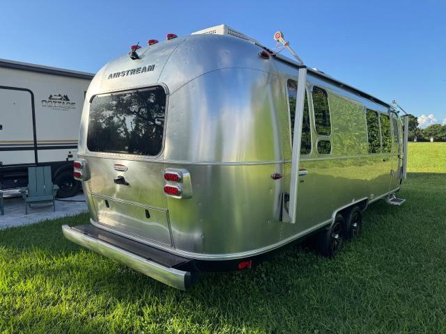 1STJFYM2XJJ541356 - 2018 AIRSTREAM INTERL28RB SILVER photo 3