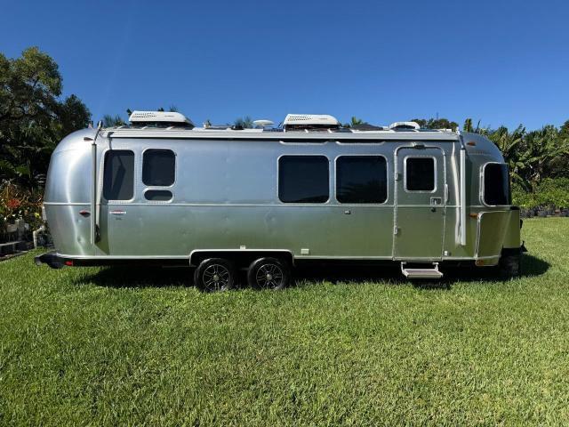 1STJFYM2XJJ541356 - 2018 AIRSTREAM INTERL28RB SILVER photo 6