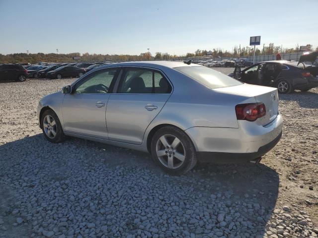 3VWRM71KX8M182588 - 2008 VOLKSWAGEN JETTA SE ვერცხლისფერი ფოტო 2