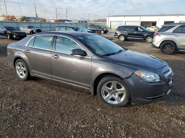 1G1ZC5EB1AF253034 - 2010 CHEVROLET MALIBU 1LT CHARCOAL photo 4