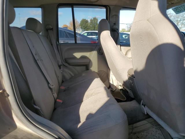 1J4GL48K34W267732 - 2004 JEEP LIBERTY SPORT SILVER photo 11