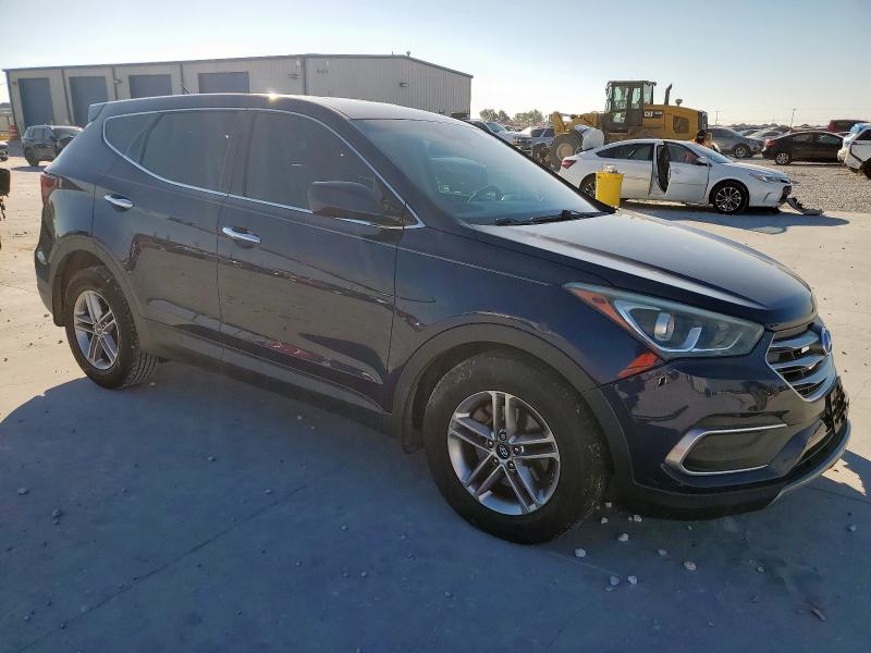 5XYZT3LB2JG505367 - 2018 HYUNDAI SANTA FE S BLUE photo 4
