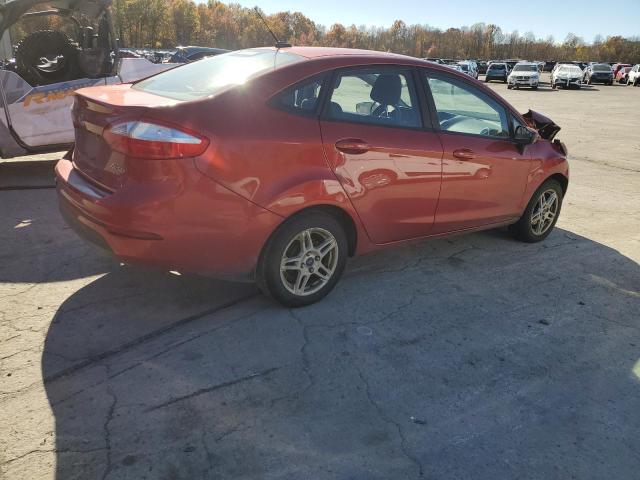 3FADP4BJ2JM123300 - 2018 FORD FIESTA SE ORANGE photo 3