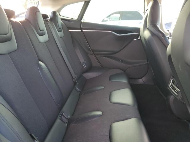 5YJSA1H16EFP35647 - 2014 TESLA MODEL S SILVER photo 10