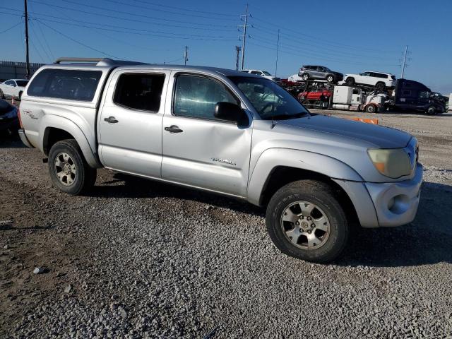 3TMLU42N27M011638 - 2007 TOYOTA TACOMA DOUBLE CAB ვერცხლისფერი ფოტო 4