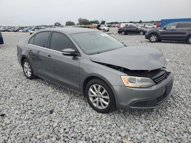 3VWDX7AJ0DM408317 - 2013 VOLKSWAGEN JETTA SE GRAY photo 4