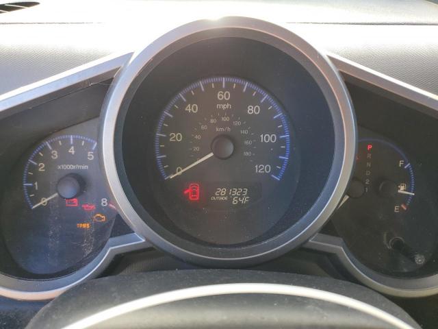 5J6YH2H79AL007404 - 2010 HONDA ELEMENT EX WHITE photo 9