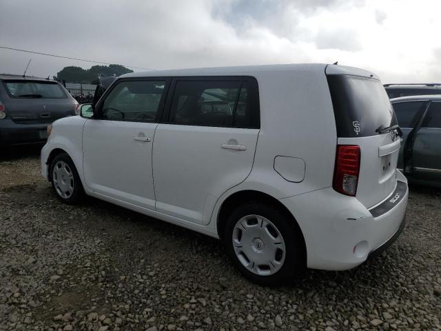 JTLZE4FE8EJ051898 - 2014 TOYOTA SCION XB WHITE photo 2