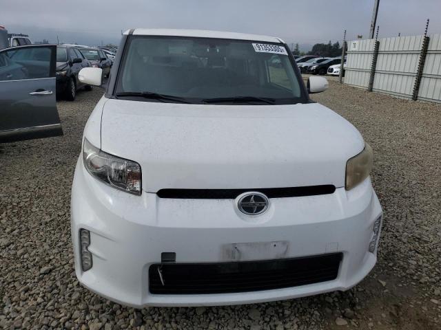 JTLZE4FE8EJ051898 - 2014 TOYOTA SCION XB WHITE photo 5