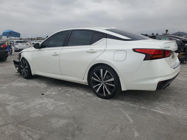 1N4BL4CV7KC210116 - 2019 NISSAN ALTIMA SR Белый фото 2
