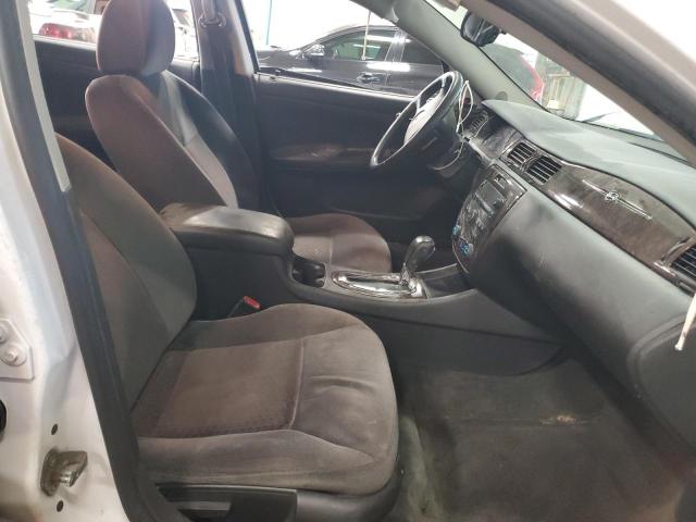 2G1WB5E3XC1127781 - 2012 CHEVROLET IMPALA LT WHITE photo 7