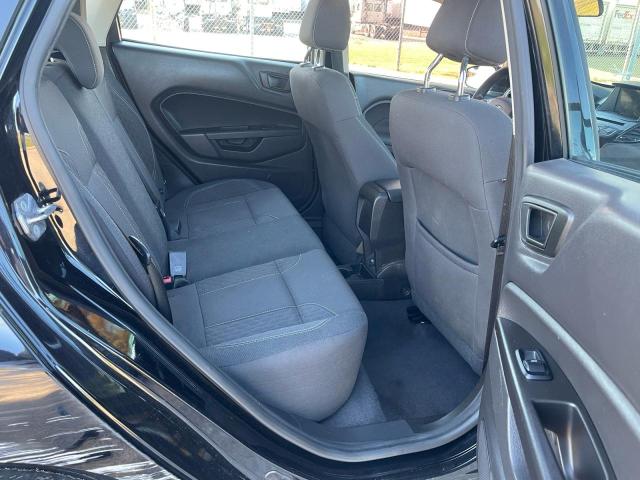 3FADP4EJ3KM106003 - 2019 FORD FIESTA SE 黑色 照片 6