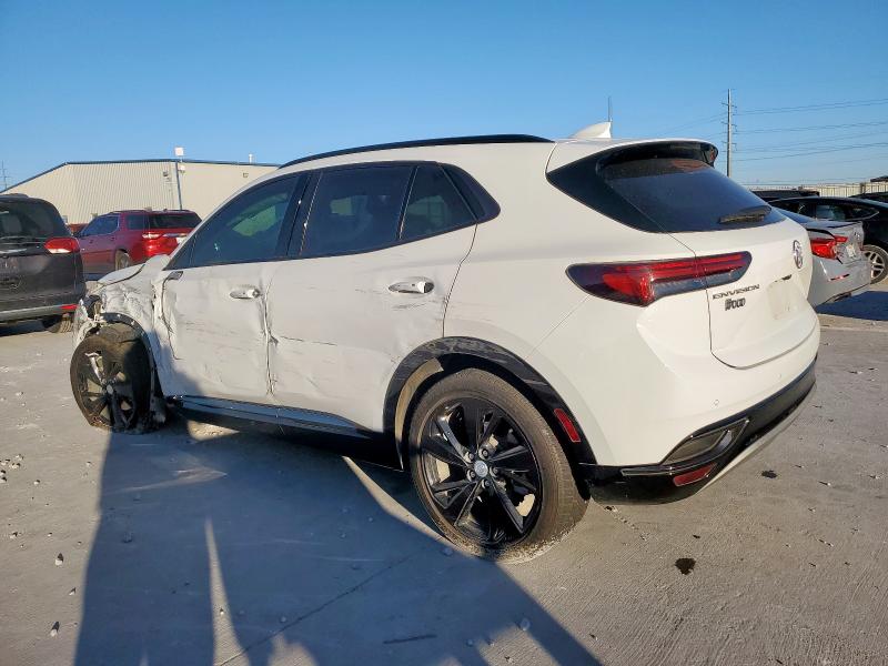 LRBFZNR4XMD106312 - 2021 BUICK ENVISION ESSENCE WHITE photo 2