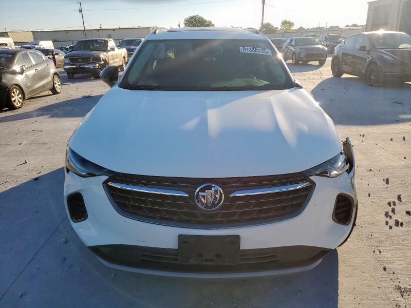 LRBFZNR4XMD106312 - 2021 BUICK ENVISION ESSENCE WHITE photo 5