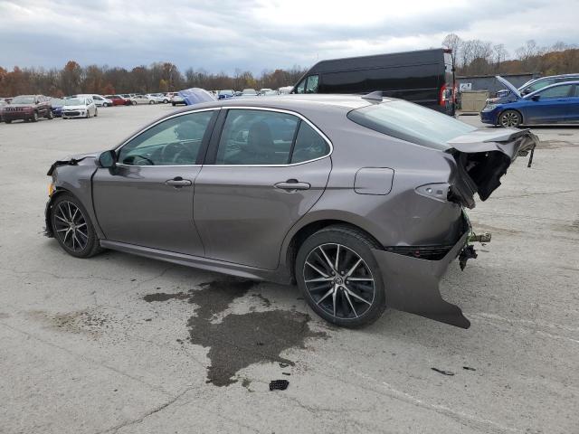 4T1G11AK0RU854926 - 2024 TOYOTA CAMRY SE NIGHT SHADE GRAY photo 2