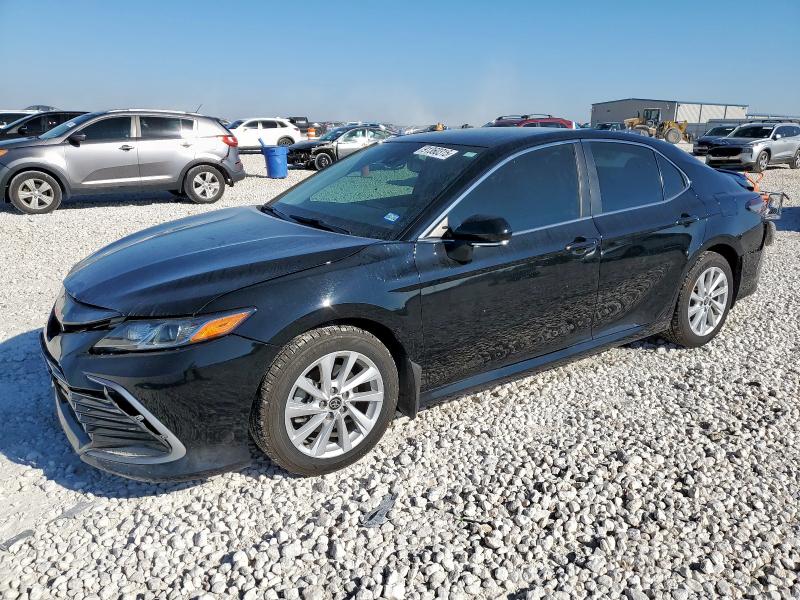 2022 TOYOTA CAMRY LE, 