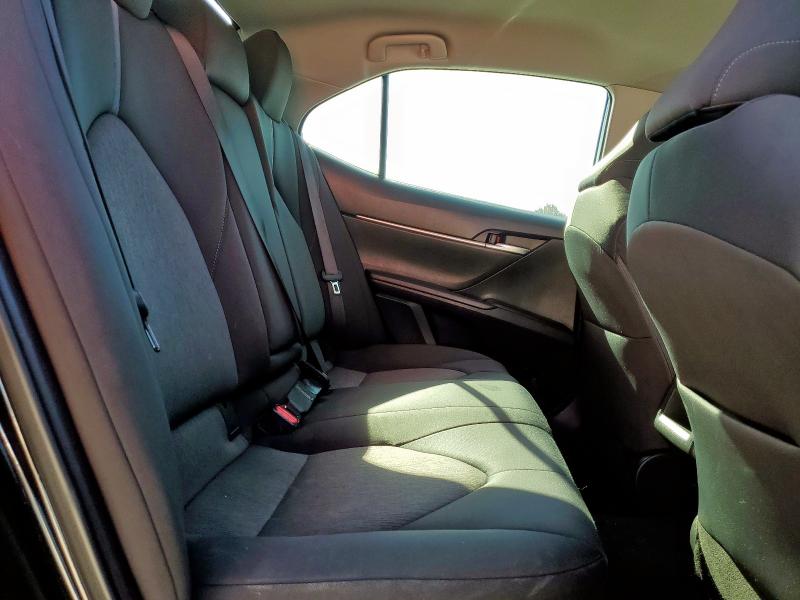 4T1R11AK8NU718921 - 2022 TOYOTA CAMRY LE BLACK photo 10