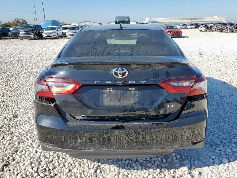 4T1R11AK8NU718921 - 2022 TOYOTA CAMRY LE BLACK photo 6