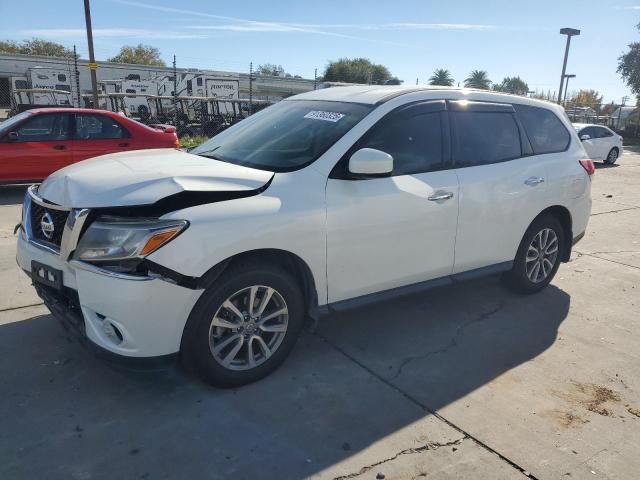 2014 NISSAN PATHFINDER S, 