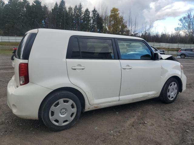 JTLZE4FE5CJ000856 - 2012 TOYOTA SCION XB WHITE photo 3