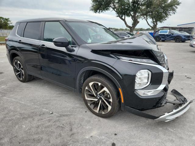 JA4J3VA87RZ031066 - 2024 MITSUBISHI OUTLANDER SE BLACK photo 4