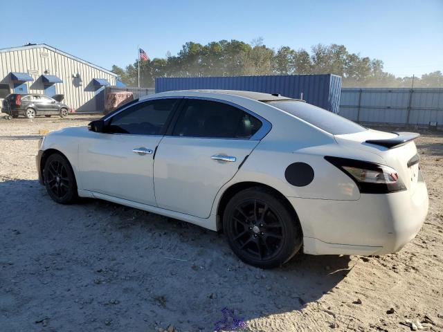 1N4AA5AP3AC823263 - 2010 NISSAN MAXIMA S WHITE photo 2
