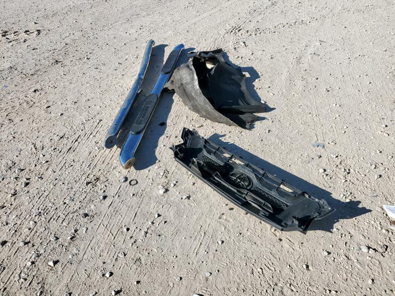 5TFJU4GN6DX039920 - 2013 TOYOTA TACOMA DOUBLE CAB PRERUNNER TAN photo 12