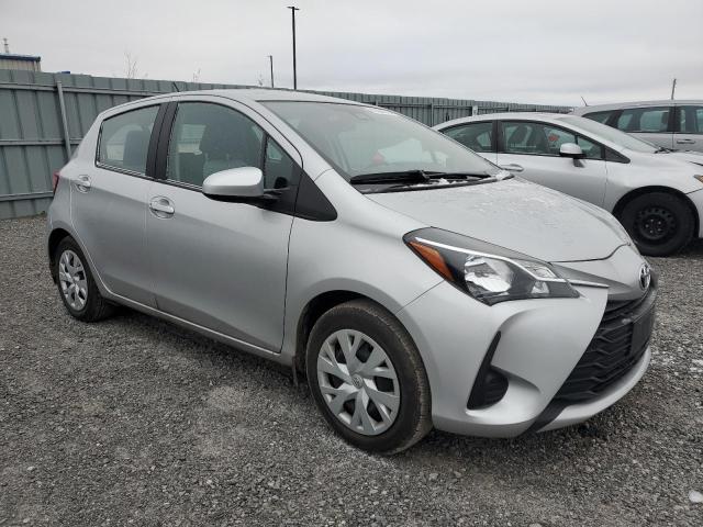 VNKKTUD34JA094172 - 2018 TOYOTA YARIS L 灰色 照片 4