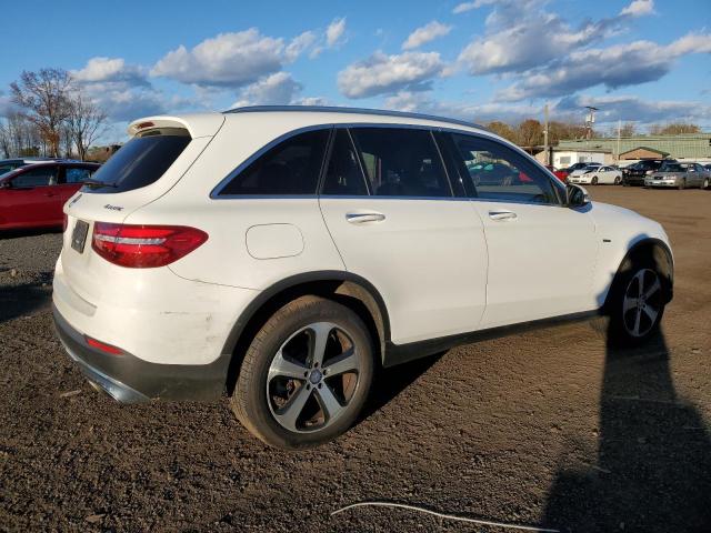 WDC0G4KB5GF053019 - 2016 MERCEDES-BENZ GLC 300 4MATIC WHITE photo 3