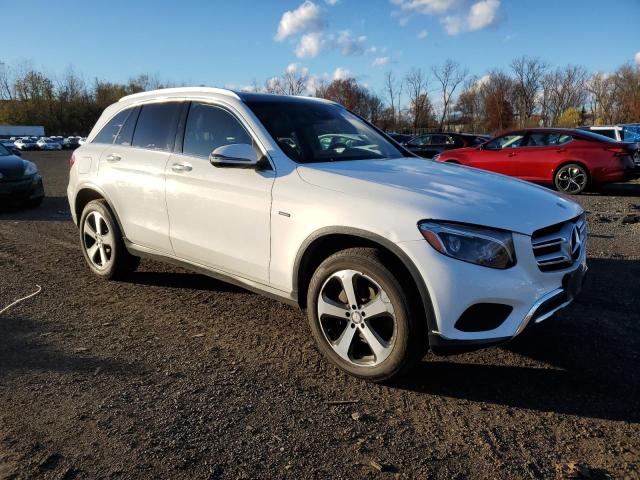 WDC0G4KB5GF053019 - 2016 MERCEDES-BENZ GLC 300 4MATIC WHITE photo 4