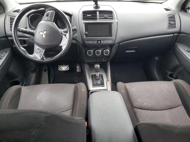 JA4AP3AU1KU030603 - 2019 MITSUBISHI OUTLANDER ES Blanc photo 8