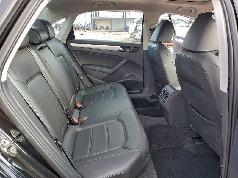 1VWBN7A33DC074025 - 2013 VOLKSWAGEN PASSAT SE 黑色 照片 10