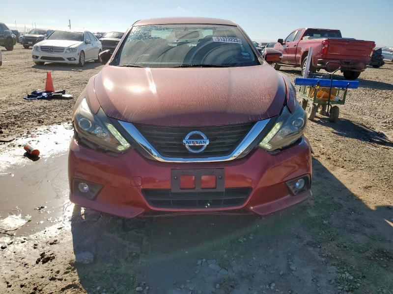 1N4AL3AP0HC131826 - 2017 NISSAN ALTIMA 2.5 红色 照片 5