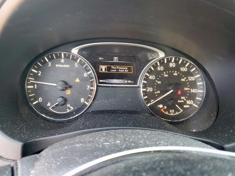 1N4AL3AP0HC131826 - 2017 NISSAN ALTIMA 2.5 红色 照片 9