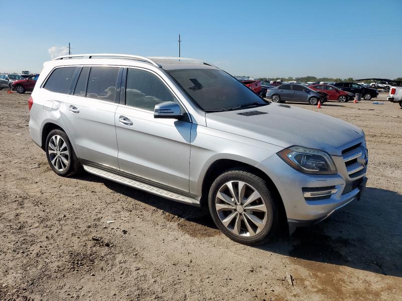 4JGDF7CE5DA167952 - 2013 MERCEDES-BENZ GL 450 4MATIC SILVER photo 4
