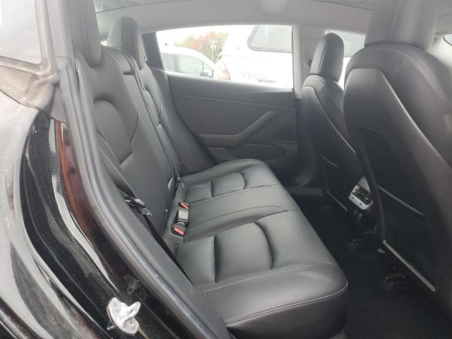 5YJ3E1EB7JF068166 - 2018 TESLA MODEL 3 BLACK photo 10