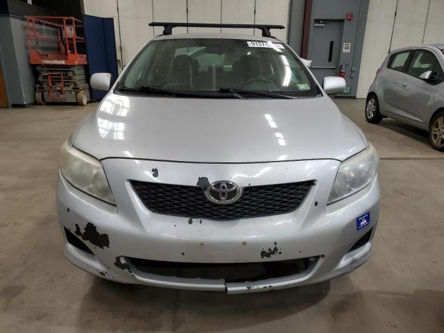 1NXBU4EEXAZ369088 - 2010 TOYOTA COROLLA BASE SILVER photo 5